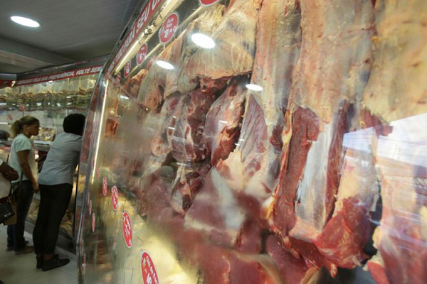 A carne registrou maior alta, de 35,2%, no acumulo do ano até agosto (Foto: Reprodução)