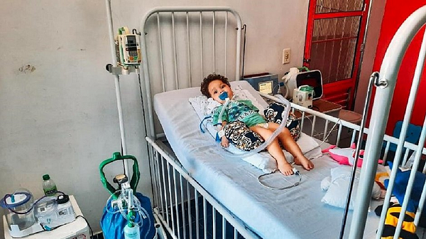 Arthur, um bebê de um ano e dez meses com Ame (atrofia muscular espinhal), uma doença rara (Foto: Acervo Pessoal)