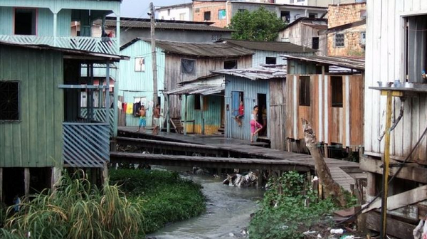 Quando a referência é insegurança grave — ou fome — 5,1% das crianças com menos de 5 anos e 7,3% das pessoas com idade entre 5 e 17 anos vivem nessa condição no Brasil (Foto: Reprodução)