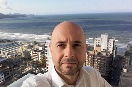O corretor de imóveis Fabrício Gasparetto tinha 47 anos (Foto: Reprodução)