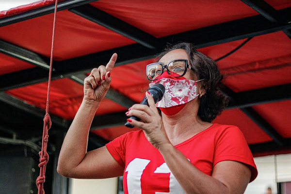 Candidata a prefeita de Camaçari, Ivoneide Caetano (Foto: Reprodução)