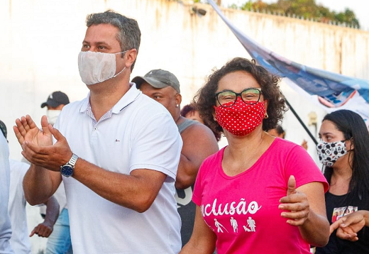 Ivoneide Caetano (PT), candidata a prefeita de Camaçari e o vice, Fábio Lima (PP) (Foto: Divulgação)