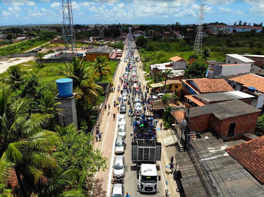 Carreata saiu do Conjunto Algarobas com destino a Avenida Jorge Amado (Foto: Reprodução | Rede Social)