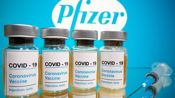 Vacina foi altamente eficaz contra o vírus 28 dias após a primeira dose, e sua eficácia foi consistente em todas as idades, raças e etnias (Foto: Reprodução)