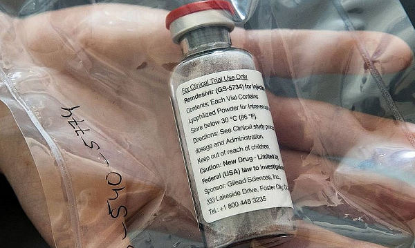 O remédio era visto como um dos mais promissores tratamentos contra a doença no início da pandemia, mas até agora não demonstrou resultados robustos em estudos clínicos (Foto: Reprodução)