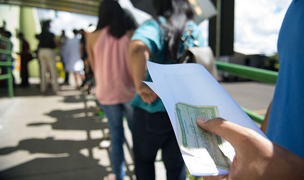Uso de máscara será obrigatório a todo o momento nas sessões eleitorais (Foto: Marcelo Camargo | Agência Brasil)