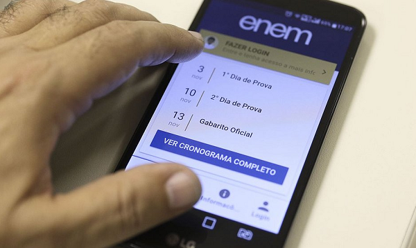 A prova deste ano, que já foi adiada uma vez por causa da pandemia, tem cerca de 5,8 milhões de inscritos (Foto: Reprodução)