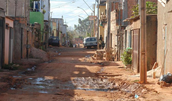O auxílio emergencial chegou a 68 milhões de pessoas, cerca de um terço dos brasileiros (Foto: Reprodução)