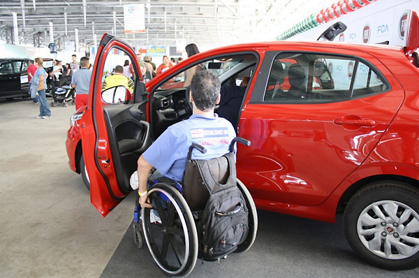 Limitar o acesso a esses veículos pode, em alguns casos, limitar a mobilidade da pessoa com deficiência (Foto: Reprodução)