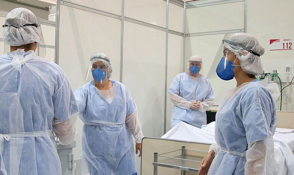 Município vem registrando uma média de 300 novos casos oficiais nos últimos dias (Foto: Reprodução)