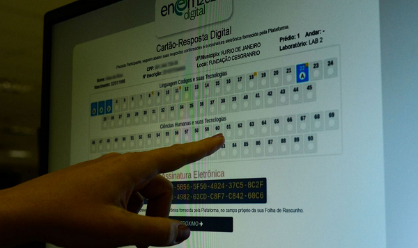 As provas da reaplicação serão nos dias 23 e 24 de fevereiro, apenas na versão impressa (Foto: Marcello Casal jr | Agência Brasil)
