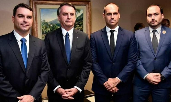 Levantamento também apontou outras despesas pagas com dinheiro público para pessoas ligadas à família Bolsonaro (Foto: Reprodução)