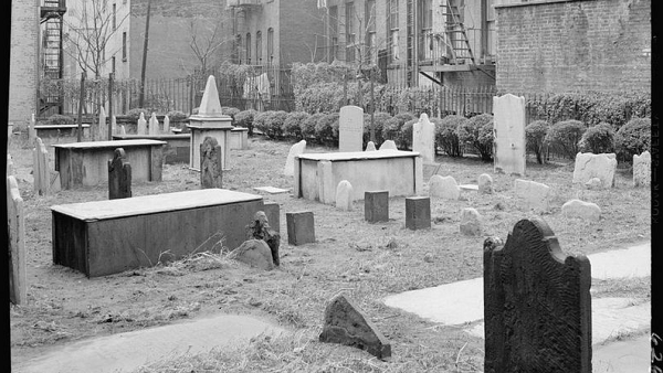 Cemitério antigo judeu em Nova York (Foto: Reprodução)