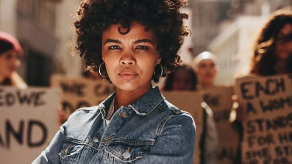 Dia Internacional da Mulher é hoje uma data marcada por protestos que pedem igualdade de gênero (Foto: Getty Images)