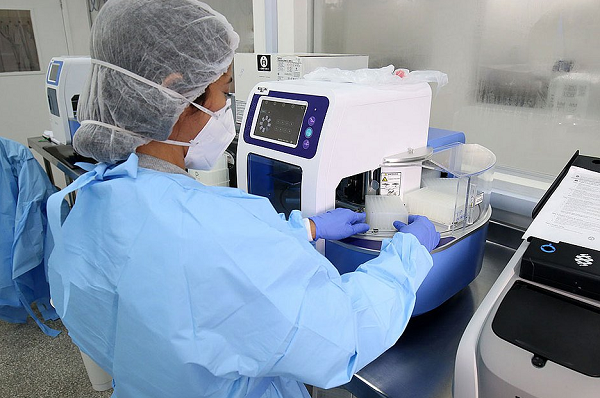 Novas análises laboratoriais demonstram a identificação de variantes em amostras de paciente notificados em Cruz das Almas, Guanambi e Ilhéus (Foto: Reprodução)