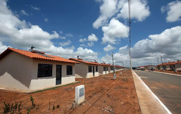 Temer paralisa 40 mil obras do Minha Casa Minha Vida (Foto: Divulgação/Fenae)