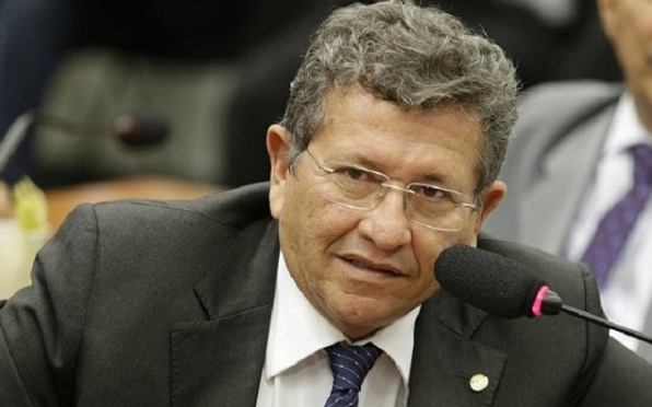 Ex-prefeito de Camaçari, Luiz Caetano (PT) (Foto: Reprodução)