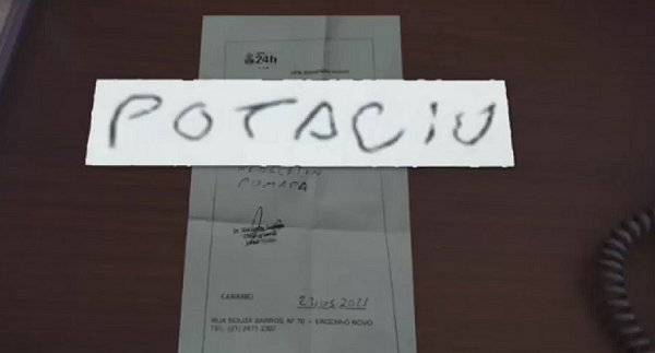 Em um dos erros flagrados, falso médico escreveu potássio como 'potaciu' (Foto: Reprodução)