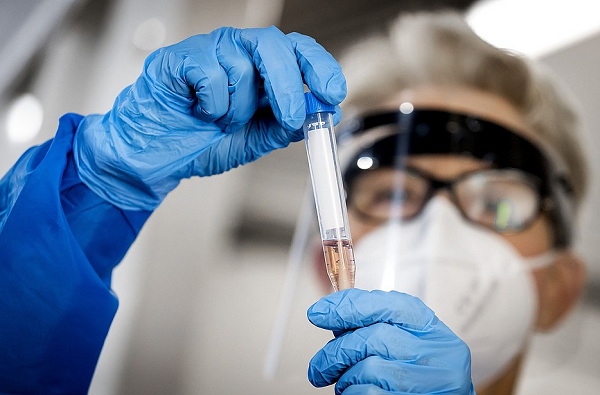 Imunizante seria um primeiro passo importante na prevenção de novas pandemias ou surtos de doenças virais respiratórias (Foto: Reprodução)