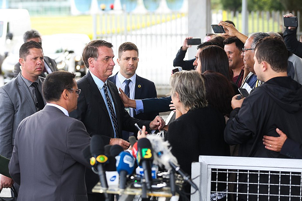 Presidente Jair Bolsonaro defendeu que a Copa América aconteça no Brasil (Foto: Reprodução)