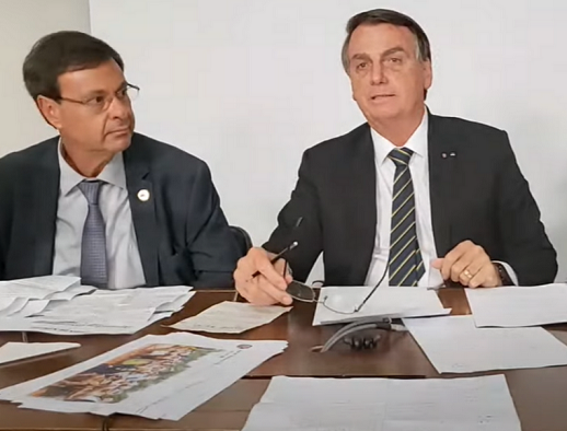 Presidente Jair Bolsonaro voltou a defender o voto eletrônico e impresso nas próximas eleições presidenciais (Foto: Reprodução)