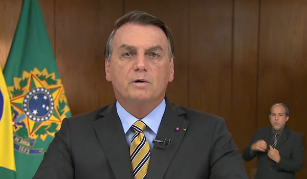 Presidente Jair Bolsonaro realizou pronunciamento em rede nacional de rádio e televisão, onde tratou sobre a pandemia de Covid-19 (Foto: Reprodução)