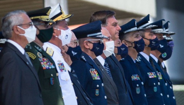 Com Bolsonaro, militares voltaram ao poder sem ruptura institucional (Foto: Getty Images)