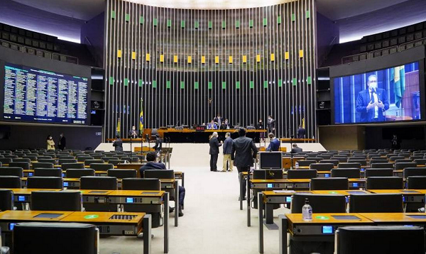 Câmara aprova fundo eleitoral em 2022 de R$ 5,7 bilhões, o triplo das eleições em 2018 (Foto: Agência Senado)