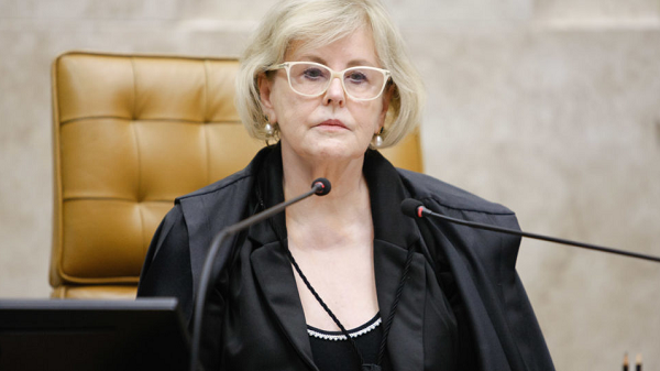 A ministra do STF, Rosa Weber, é a relatora da ação apresentada por senadores contra o presidente Jair Bolsonaro (Foto: Fellipe Sampaio/SCO/STF)
