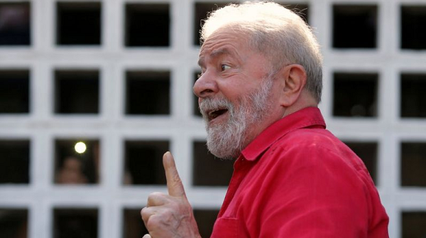 Mesmo tendo sofrido ataques pelo PT, Maria Alice Setubal já declarou que votará em Lula num eventual segundo turno entre o petista e Bolsonaro (Foto: Reuters) Mesmo tendo sofrido ataques pelo PT, Maria Alice Setubal já declarou que votará em Lula num eventual segundo turno entre o petista e Bolsonaro (Foto: Reuters)