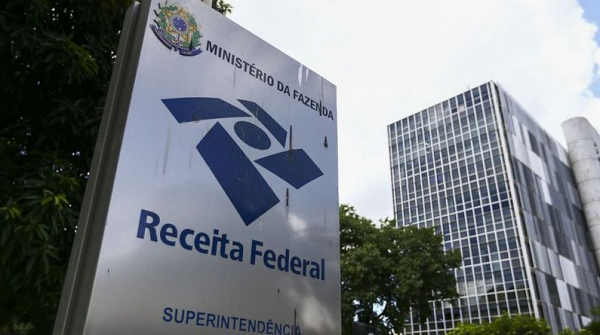 Para compensar perda de arrecadação, governo propôs mudança no desconto simplificado padrão do IRPF (Foto: Marcelo Camargo/Ag. Brasil)