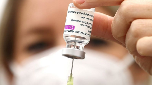 'Intensificação da campanha de vacinação' é vital para controlar pandemia de covid no Brasil de 'modo duradouro e sustentado', diz Fiocruz (Foto: Reuters)