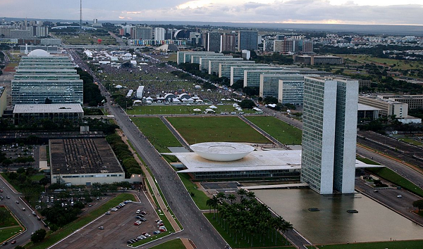 Esplanada dos Ministérios em Brasília (Foto: Reprodução)