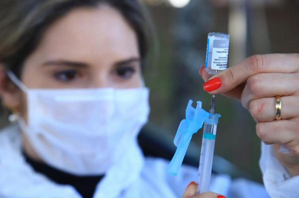 Adolescente foi vítima de uma doença autoimune (Foto: Divulgação)