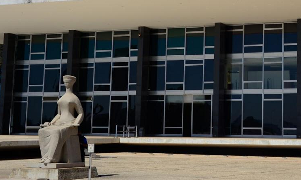 Decisão passa a surtir efeitos logo após o julgamento ser encerrado (Foto: Marcello Casal Jr.)