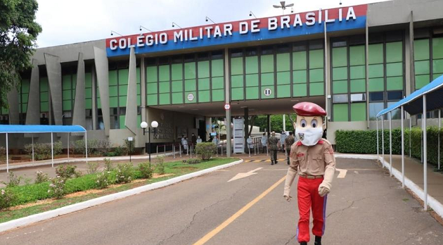 A filha do presidente Jair Bolsonaro, Laura, foi admitida no Colégio Militar de Brasília mesmo sem ter realizado o processo seletivo (Foto: Divulgação/Colégio Militar de Brasília)