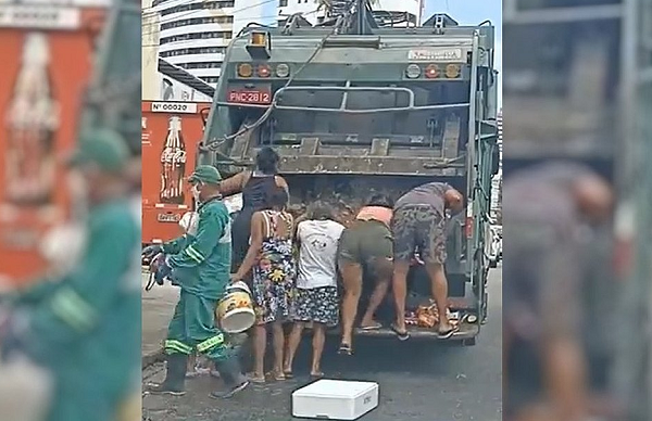 Um funcionário do mercado contou que toda semana as pessoas reviram o lixo em busca de comida descartada (Foto: Reprodução)