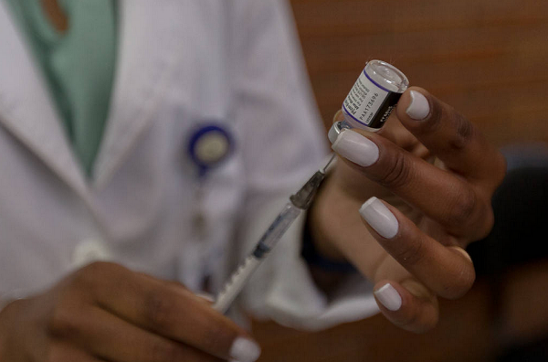 Até o momento, já foram aplicadas 12.016.907 doses de reforço no Brasil (Foto: Reprodução)