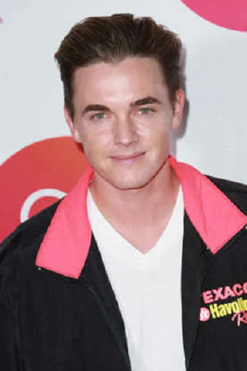 Jesse Abraham Arthur McCartney é um cantor, ator, compositor e dublador norte-americano (Foto: Getty Images) Jesse Abraham Arthur McCartney é um cantor, ator, compositor e dublador norte-americano (Foto: Getty Images)