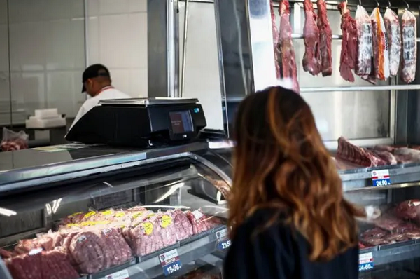 Levantamento foi realizado com base no consumo aparente (Foto: Miguel SCHINCARIOL/AFP)