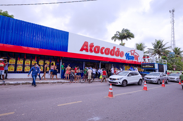 A sétima loja do grupo fica na rua Otávio Mangabeira, no bairro da Lama Preta (Foto: Divulgação/Ascom-PMC)