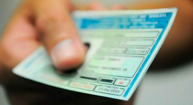 Carteira Nacional de Habilitação (CNH) (Foto: Reprodução)