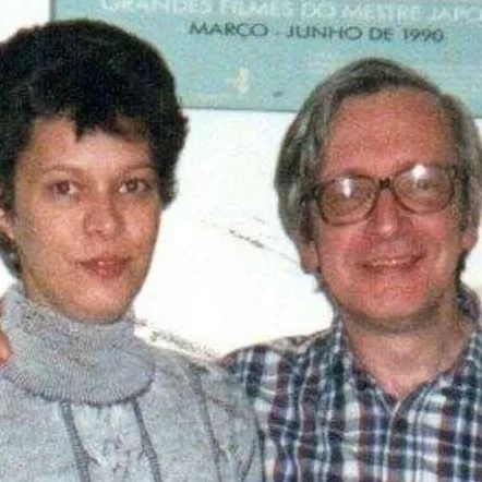 Heloisa de Carvalho e Olavo de Carvalho. Rompimento entre pai e filha aconteceu por conta de divergências políticas (Foto: Reprodução/Facebook)