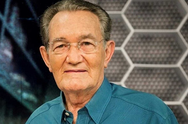Jornalista esportivo da TV Globo, Léo Batista (Foto: Reprodução)