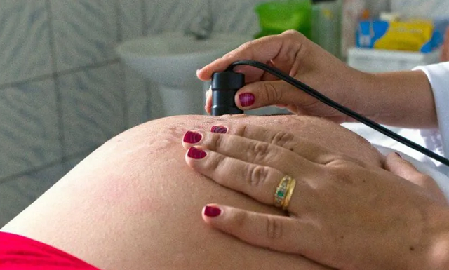 Profissionais da saúde dizem que a melhor prevenção é o acesso à informação (Foto: Agência Brasil)