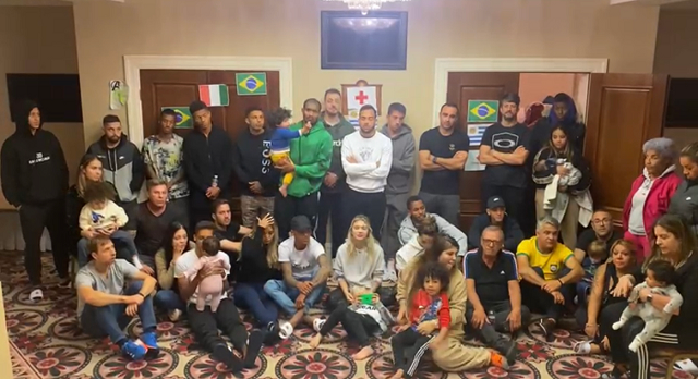 Jogadores brasileiros do Shakhtar e Dínamo pediram publicamente por ajuda (Foto: Reprodução/Instagram)