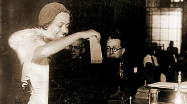 A sufragista Almerinda Farias Gama votou, em 1933, para a escolha dos representantes da Assembleia Nacional Constituinte (Foto: CPDOC/FGV)