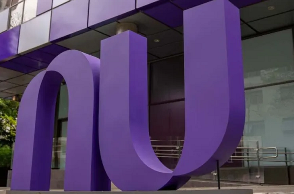 Cliente foi roubado e alega que pediu o bloqueio do aplicativo (Foto: Divulgação/Nubank)