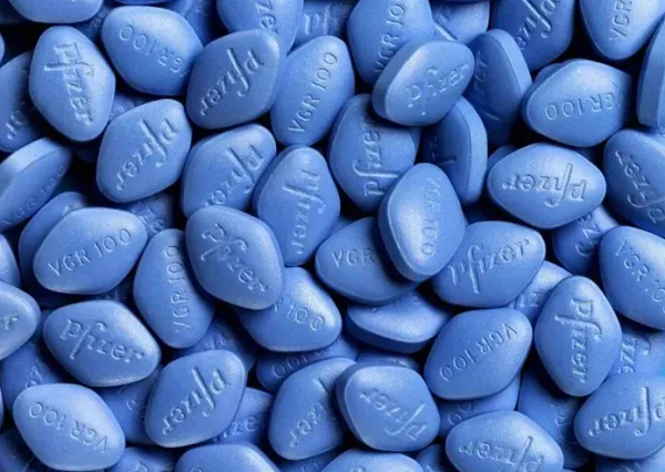 Ministério da Defesa autorizou a compra de mais de 35 mil comprimidos de viagra para as Forças Armadas (Foto: Divulgação/Pfizer)