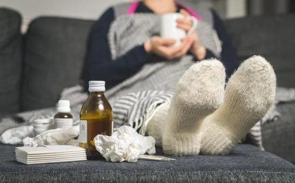 Segundo especialistas, o aumento nas infecções respiratórias nesta época do ano pode chegar a 35% (Foto: Reprodução)